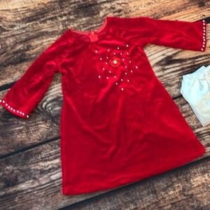 Red Velvet Aodai with Floral Detail